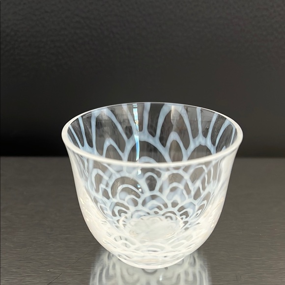 Taisho Roman Milk Glass Cold Tea Glass Cup "Nami" - Picture 5 of 9